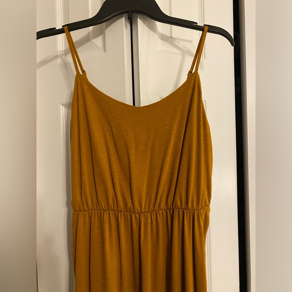 Old Navy Tan Spaghetti Strap Sundress - Picture 4 of 7